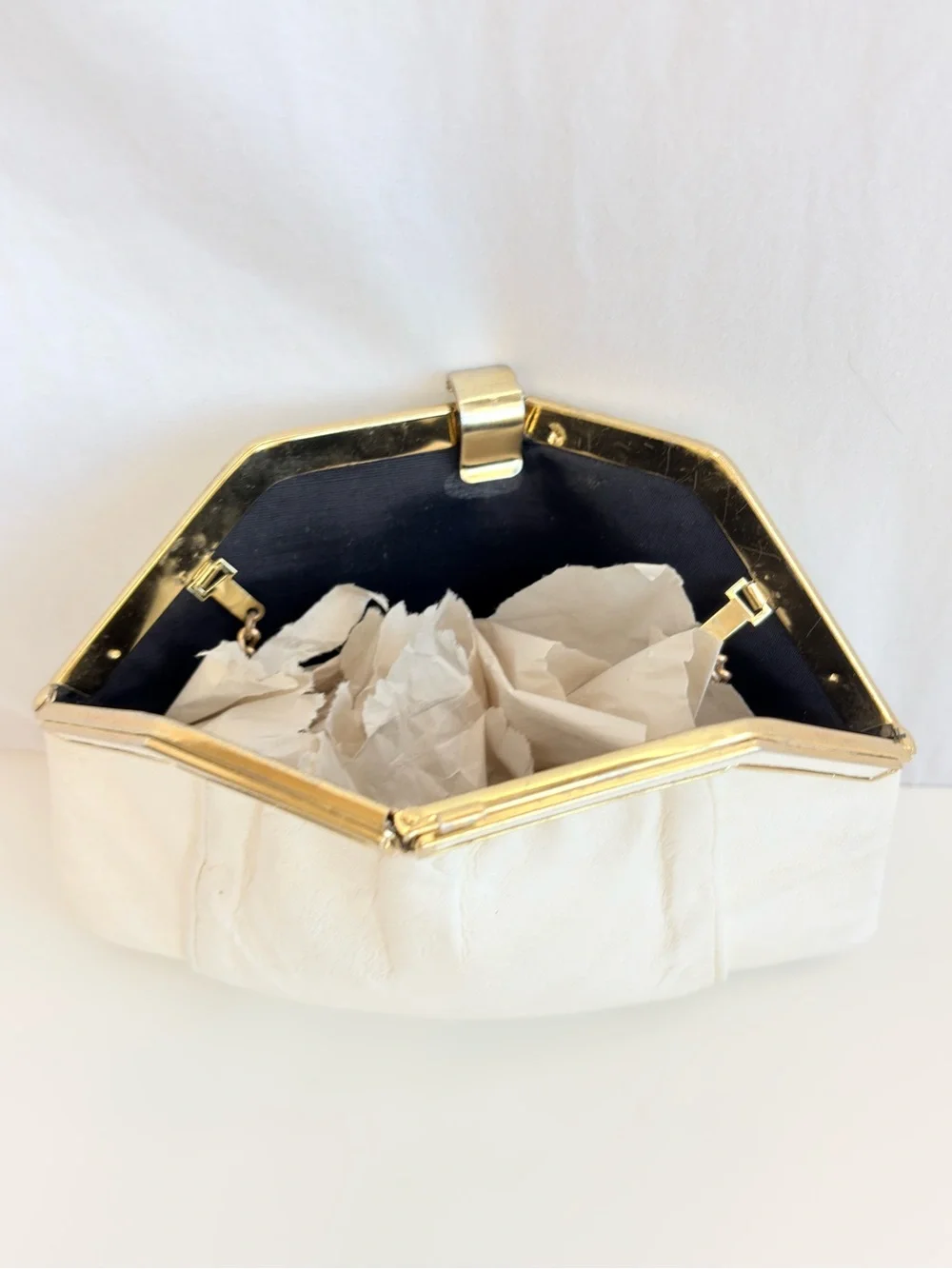 Mid-century White Genuine leather Diamond Shape Hinge Frame Two-Way Bag Vintage